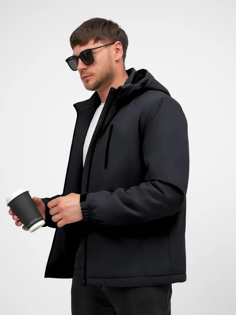 Куртка ветровка демисезонная с капюшоном