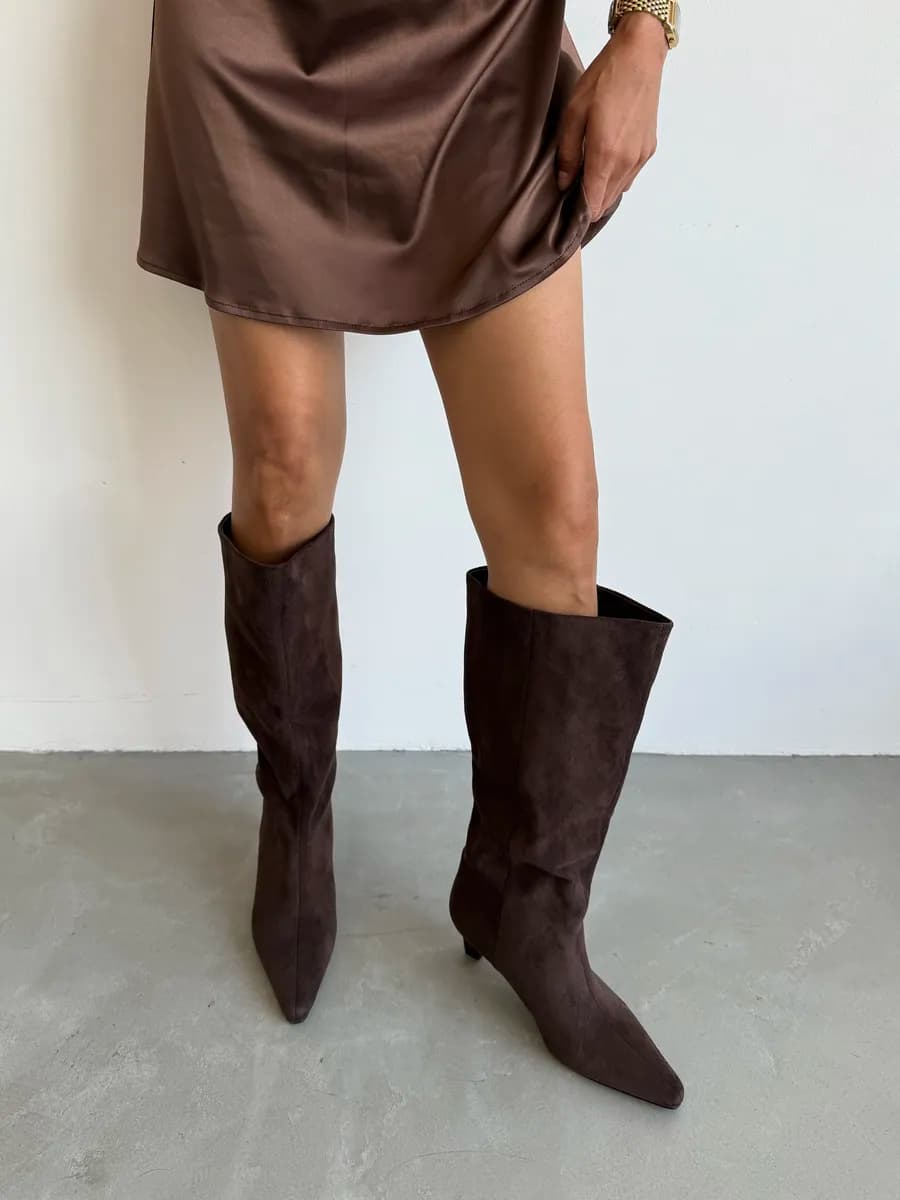 Сапоги на каблуке демисезонные широкое голенище