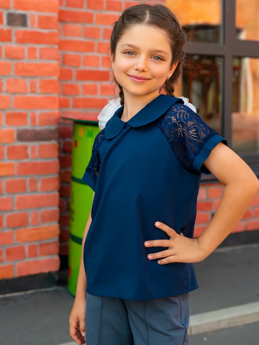 Блузка школьная с рукавами из гипюра