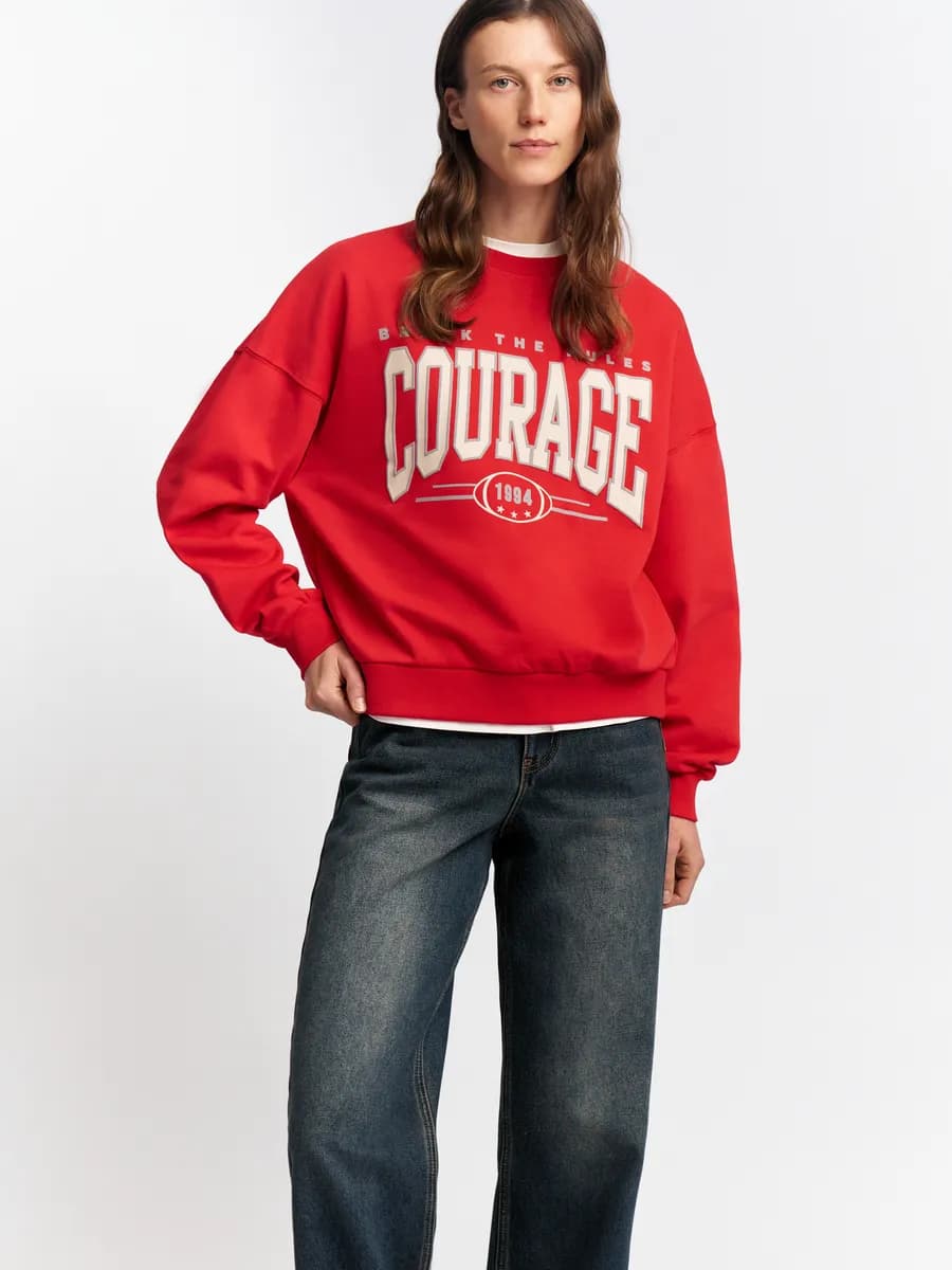 Женский оверсайз свитшот с принтом