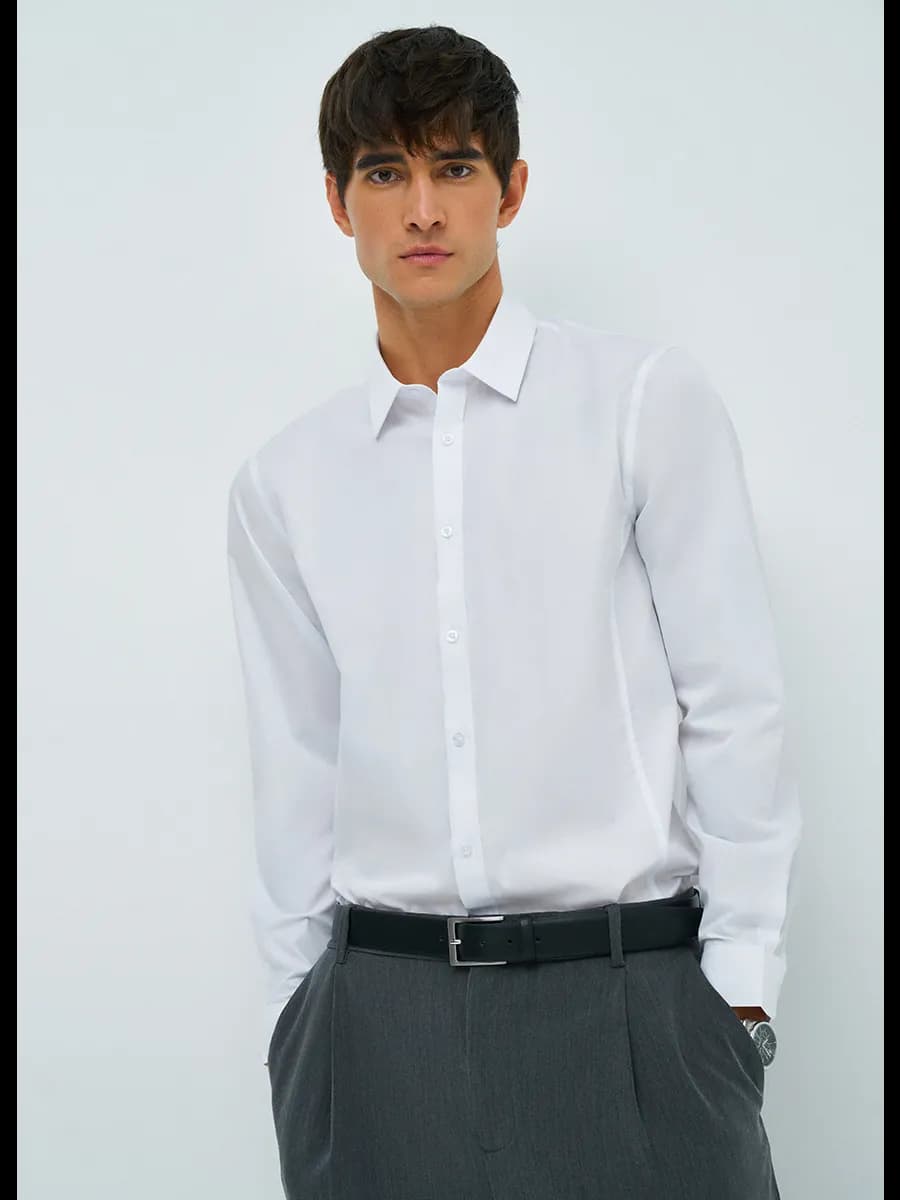 Классическая рубашка с длинным рукавом