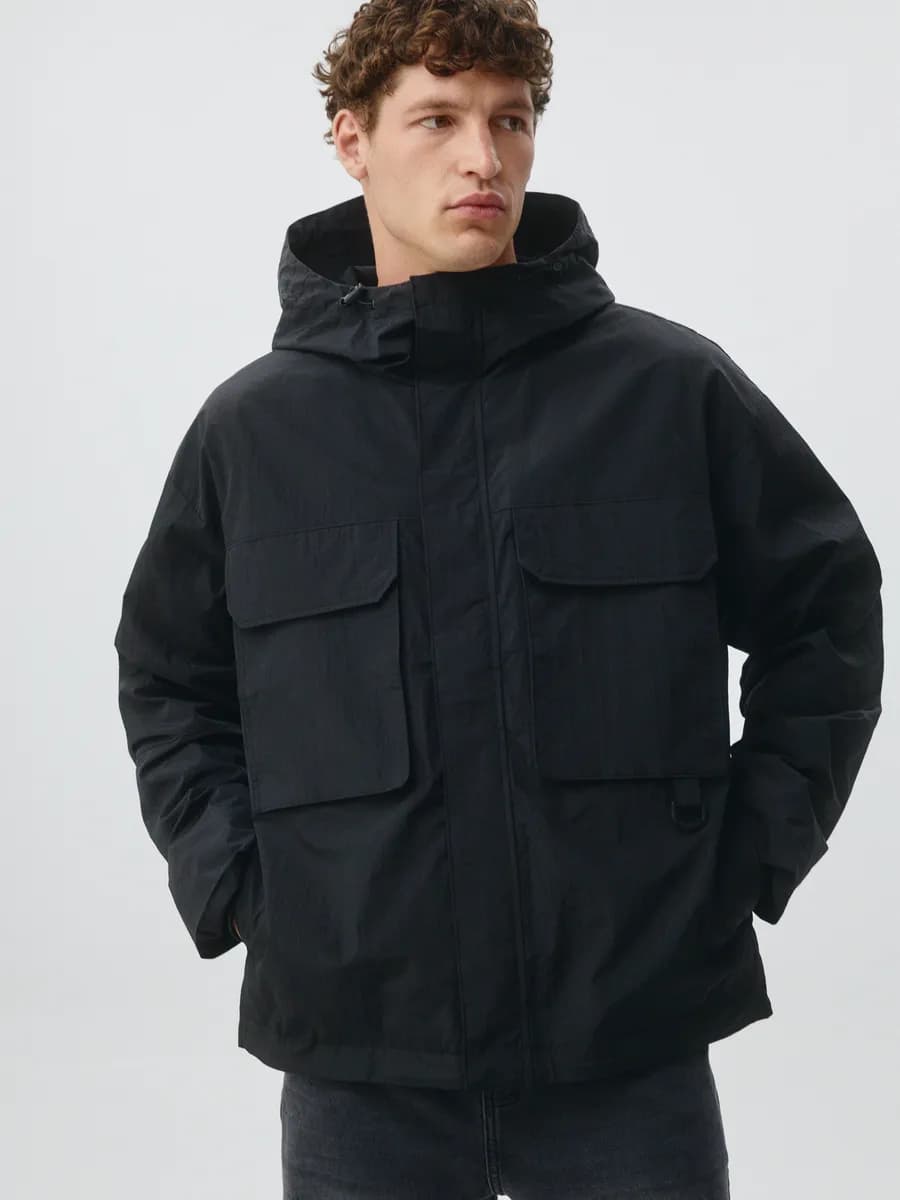 Куртка демисезонная с капюшоном