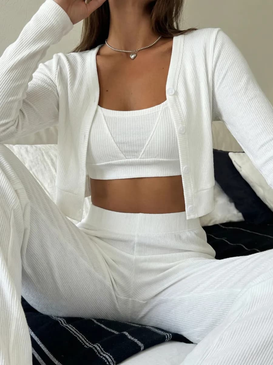 Пижама домашняя со штанами и топом