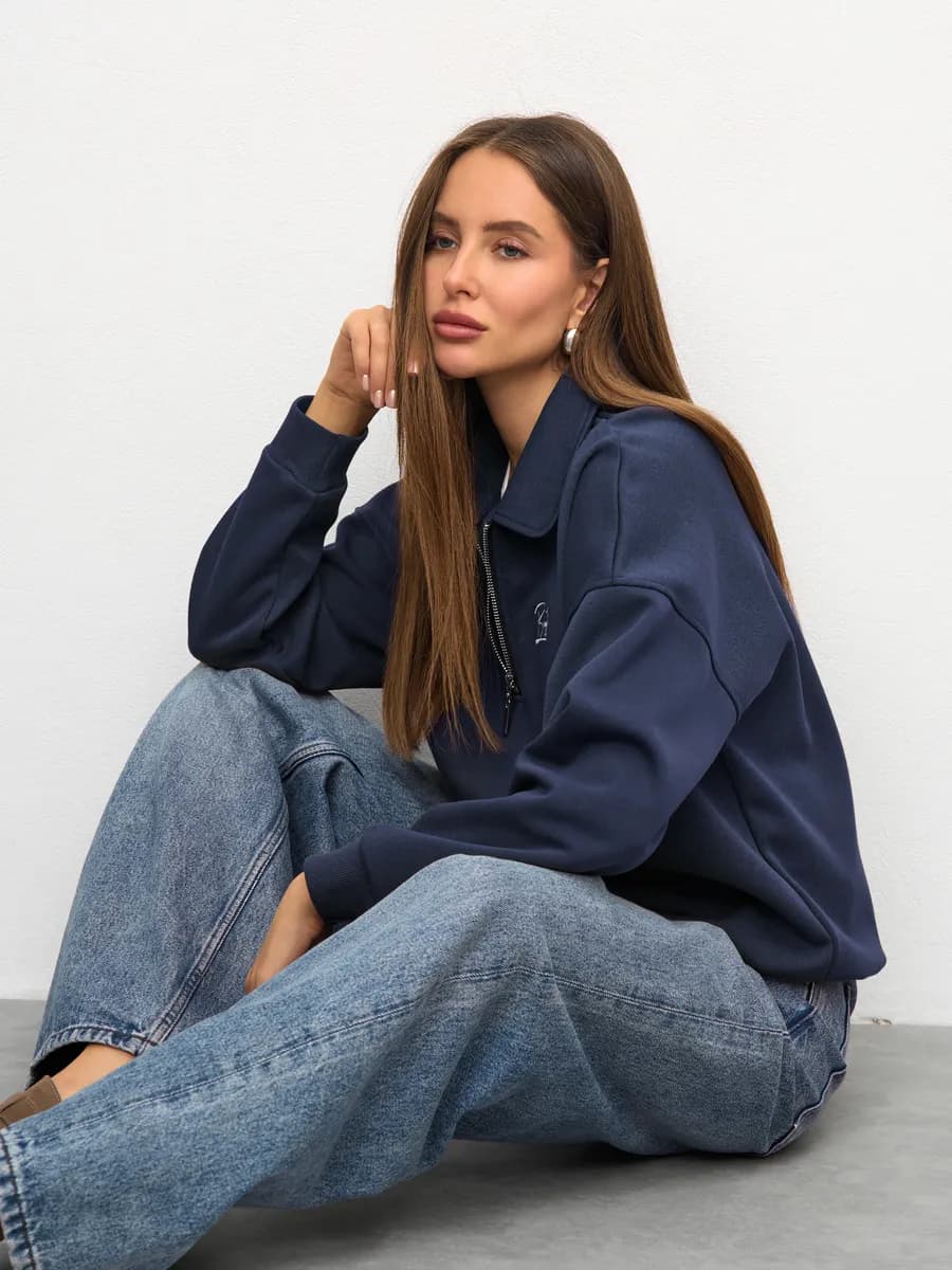 Свитшот полузамок без начеса на молнии