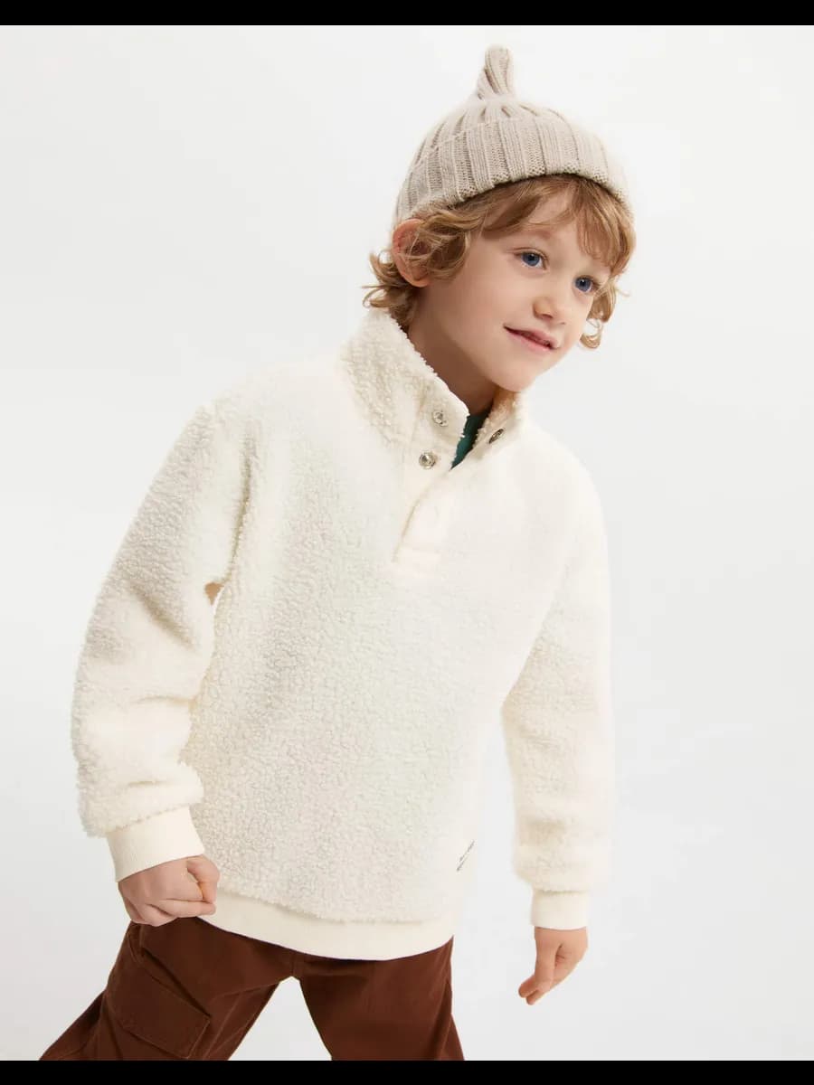 Молочный свитшот из шерпы с воротником - фото 1