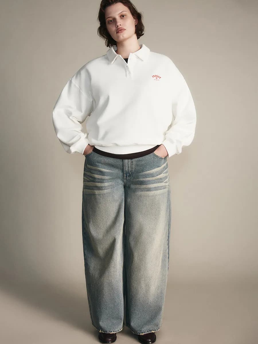 PLUS SIZE Свитшот-поло с надписью