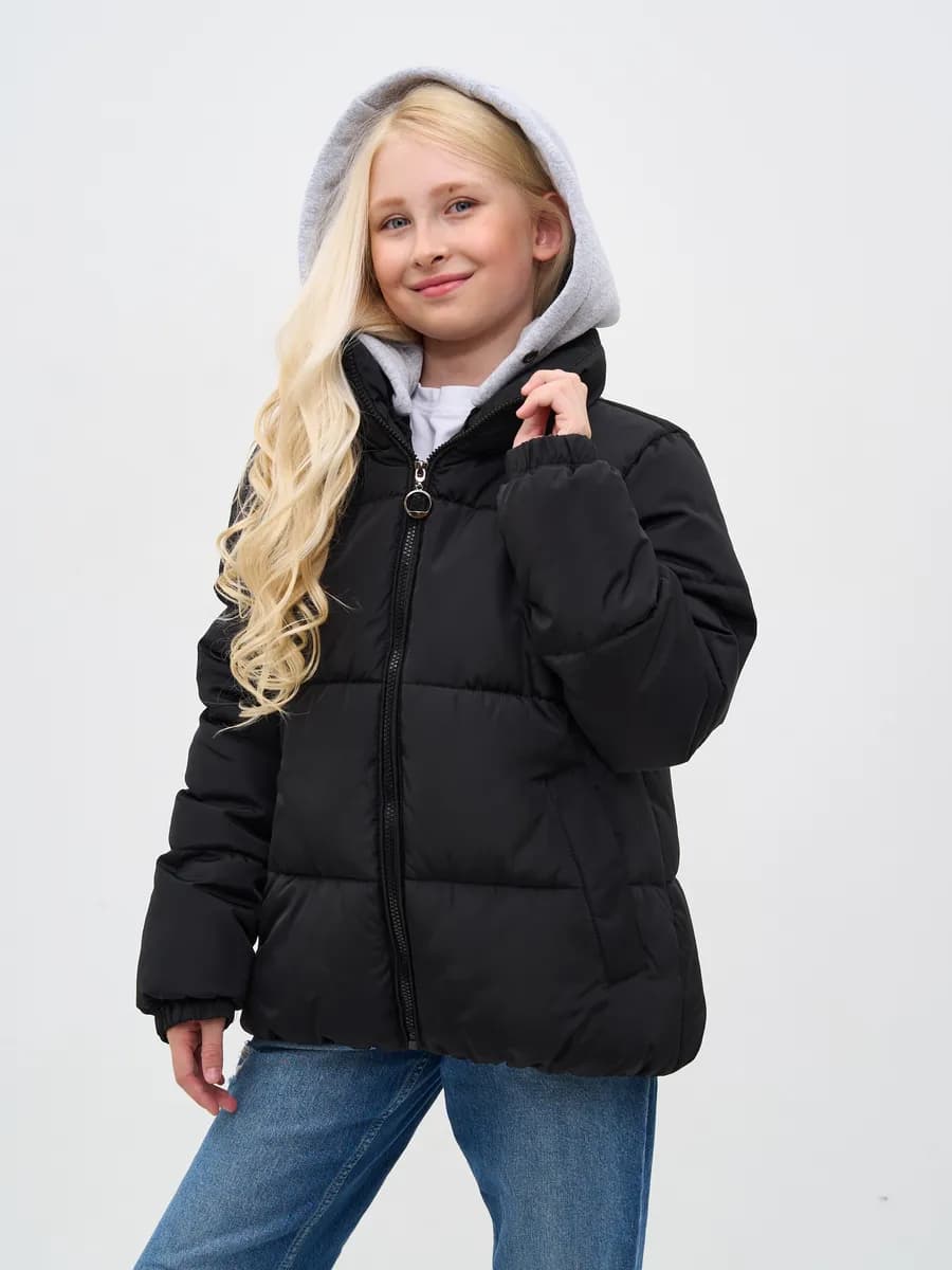 Куртка демисезонная с капюшоном