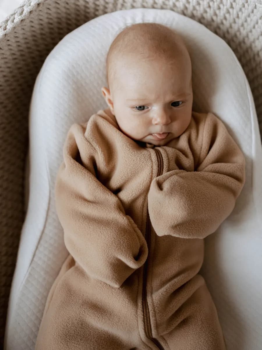 Флисовый комбинезон для новорожденных