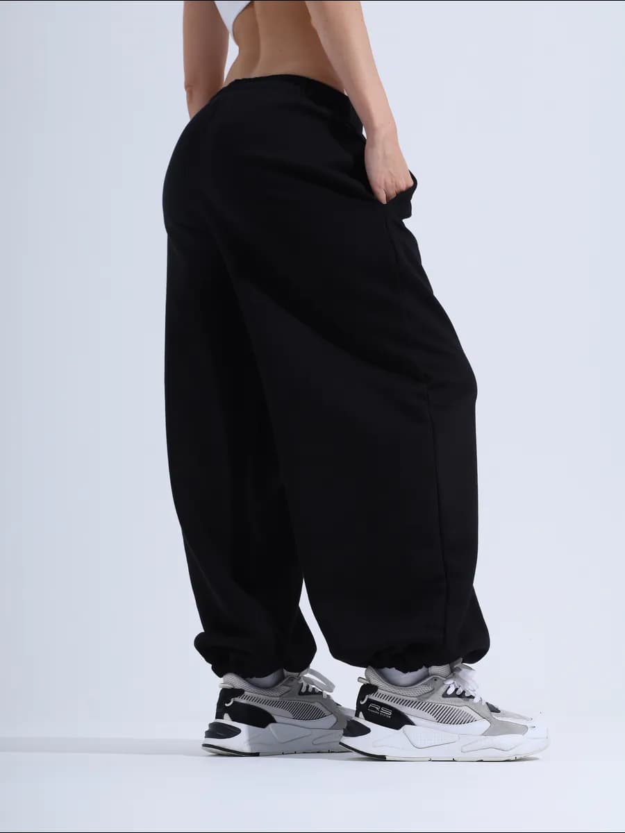 Спортивные штаны широкие оверсайз джоггеры с карманами