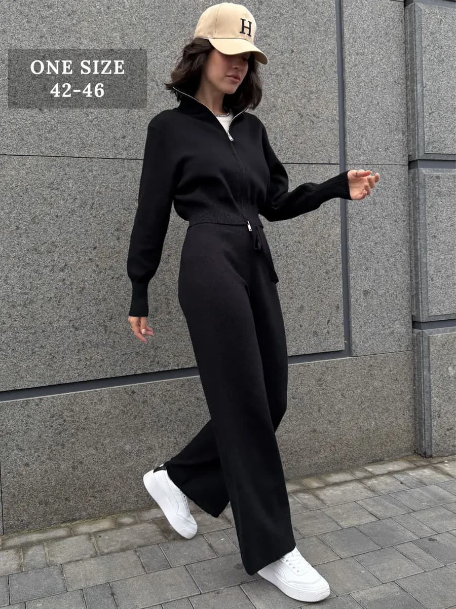 Костюм теплый трикотажный вязаный с брюками