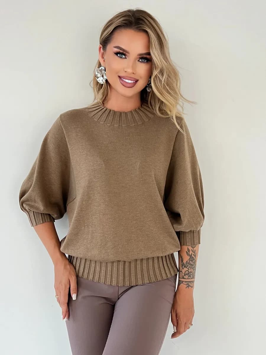 Нарядный джемпер летучая мышь