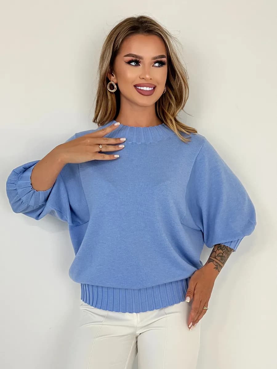 Нарядный джемпер летучая мышь