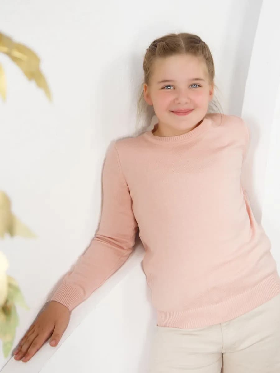 Джемпер вязаный в школу