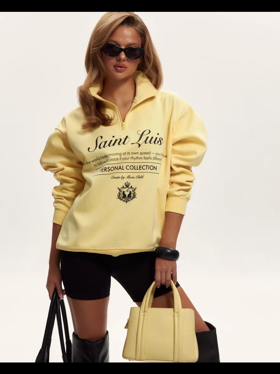 Свитшот с горлом на молнии без начеса c принтом old money - фото 1