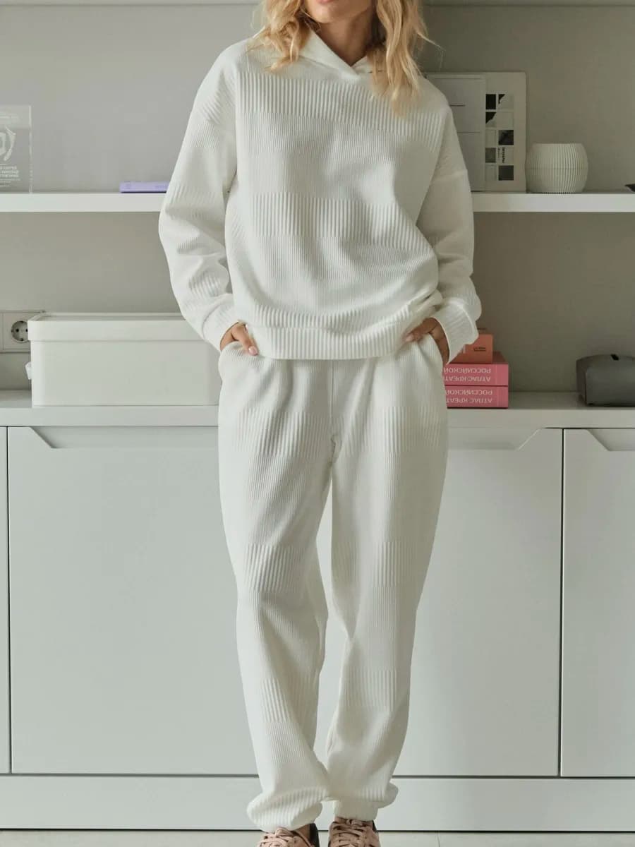 Спортивный костюм оверсайз осенний брючный