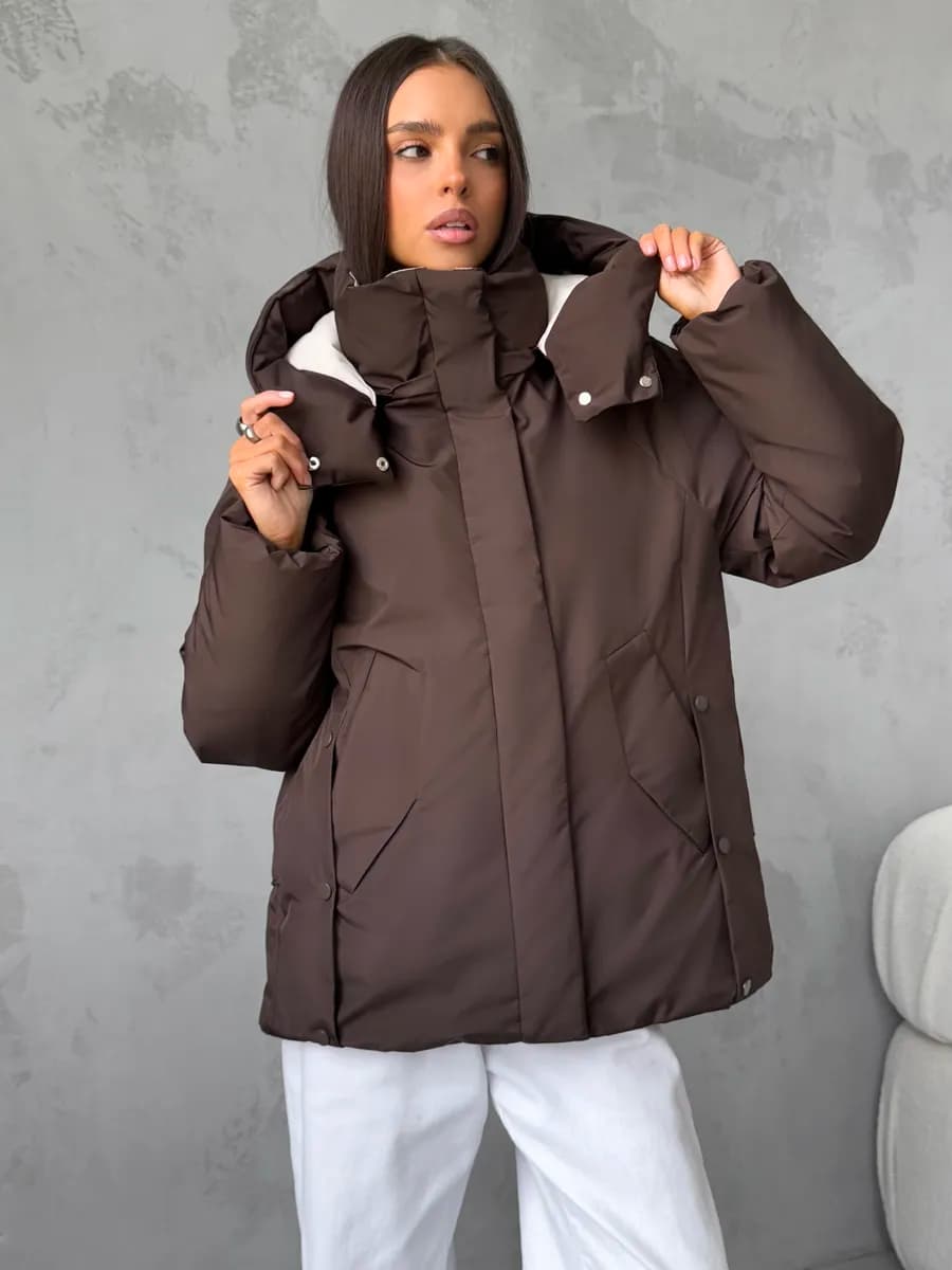 Куртка зимняя с капюшоном