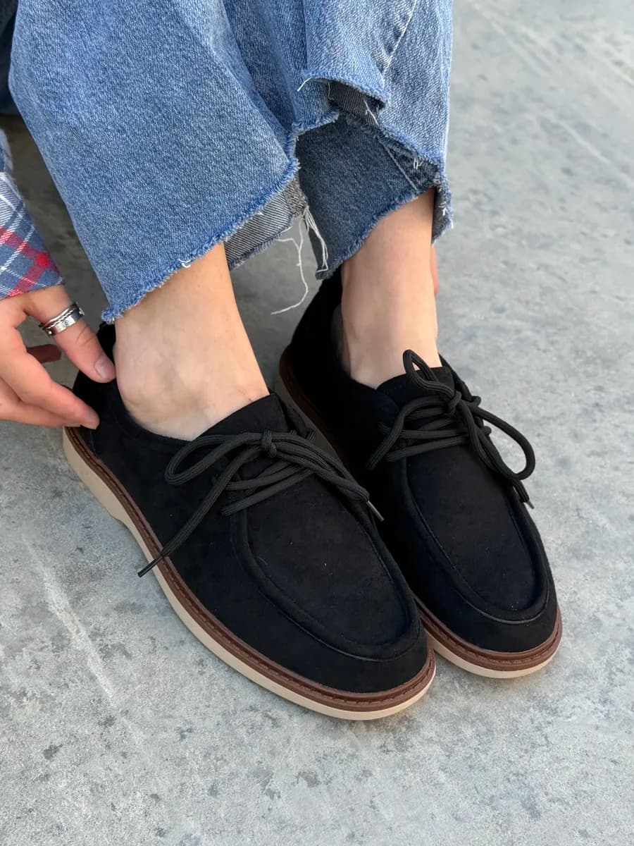 Туфли замшевые на шнуровке