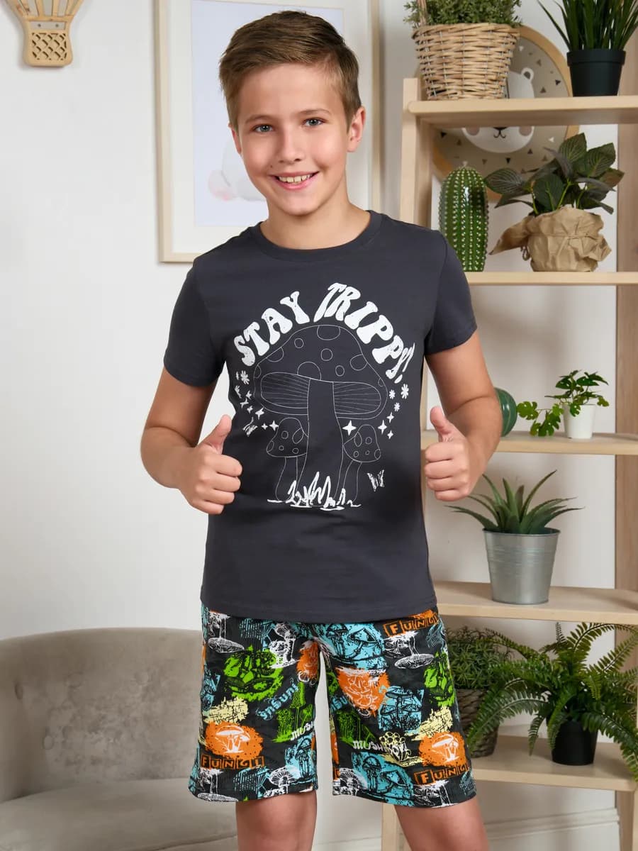 Пижама с шортами и футболкой