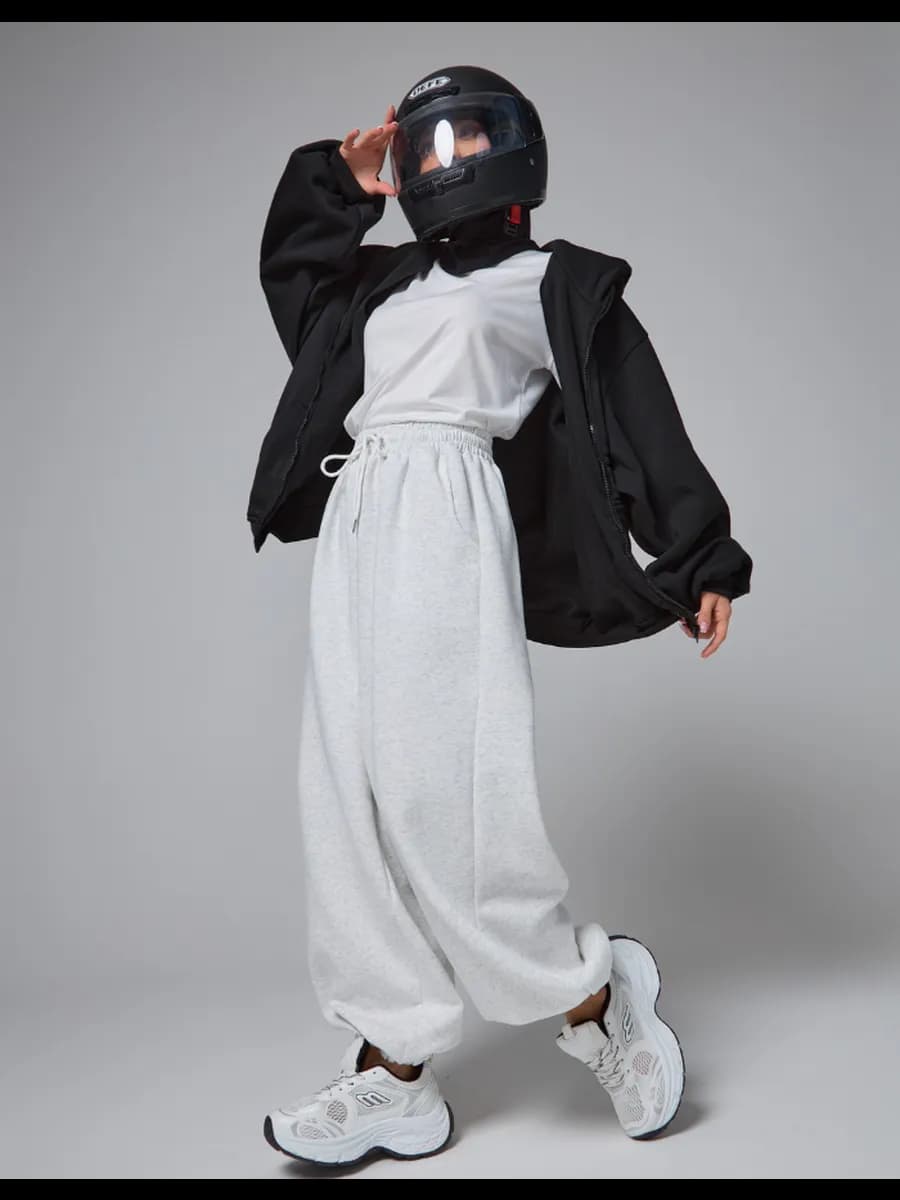 Спортивные штаны оверсайз на резинке джоггеры