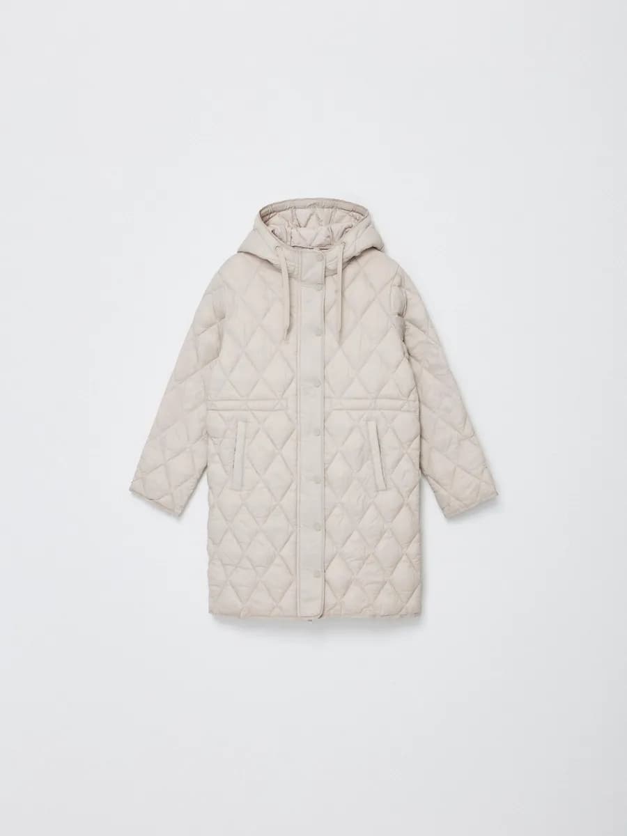 Пальто стеганое демисезонное с капюшоном