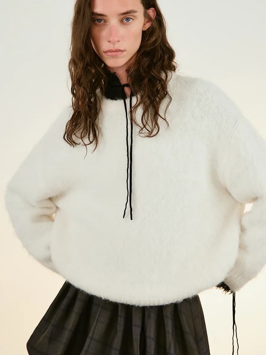 Джемпер вязаный пушистый с шерстью