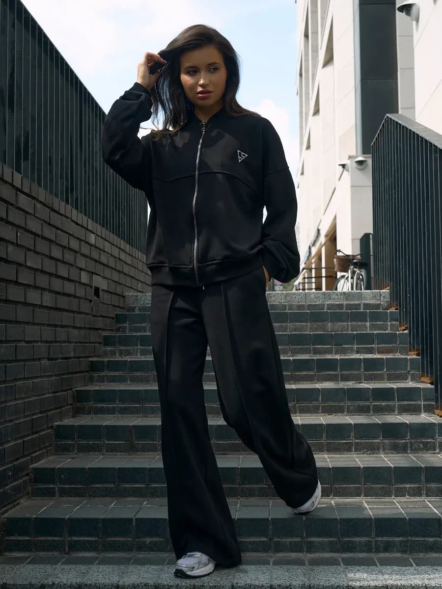 Спортивный костюм оверсайз на молнии без капюшона