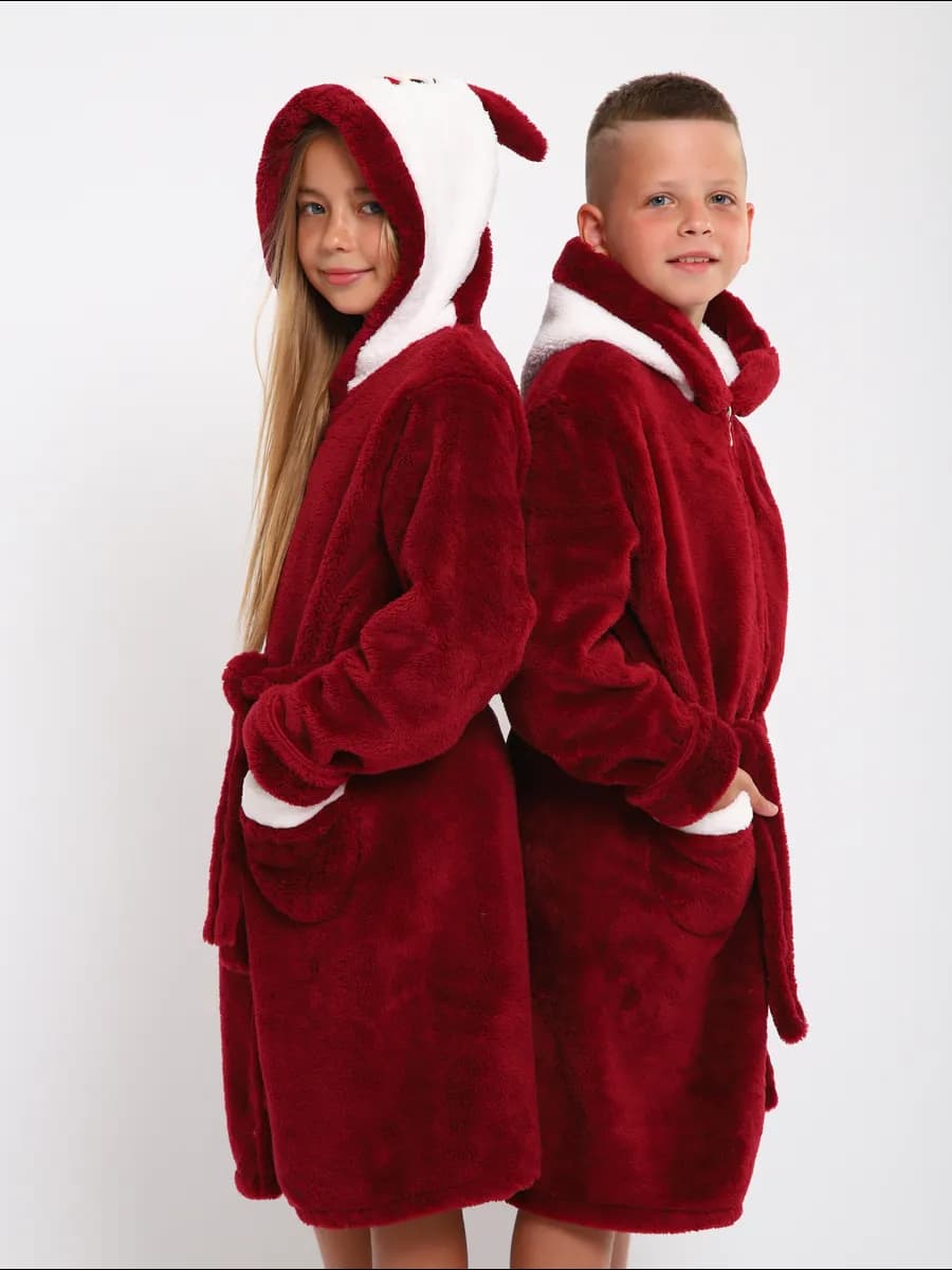 Махровый халат с капюшоном для бассейна теплый