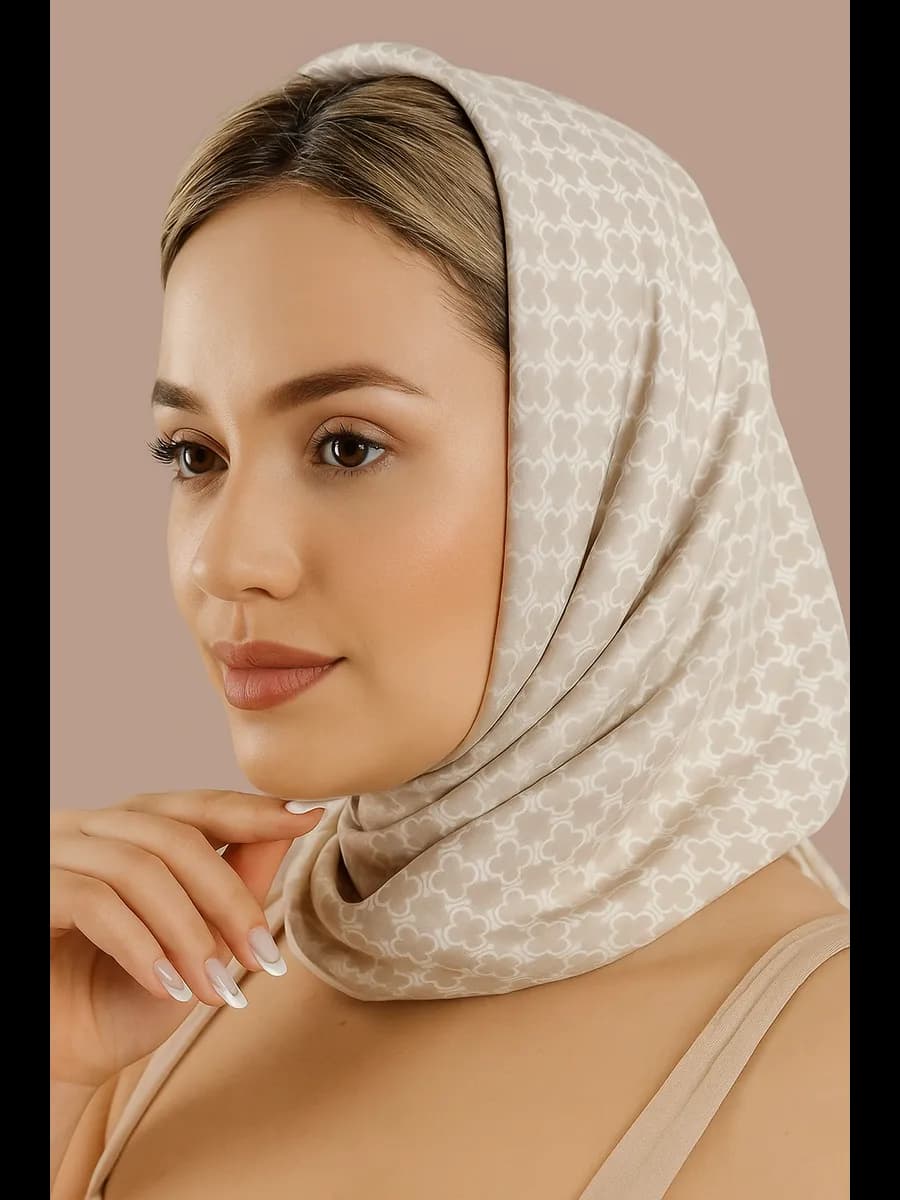 Платок косынка на голову и шею шелковый