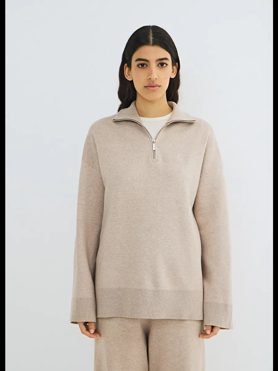 Джемпер-свитер с воротником-стойкой на молнии