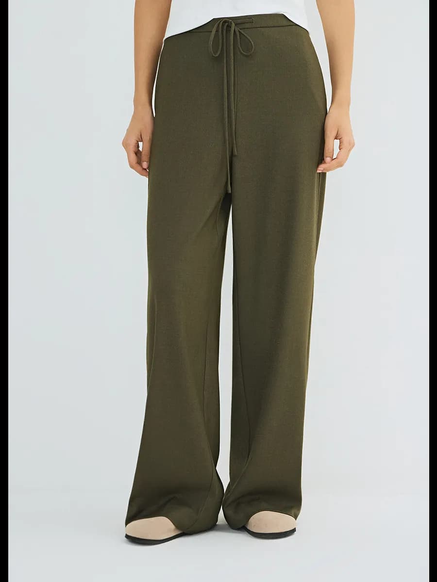 Брюки классические прямые на резинке