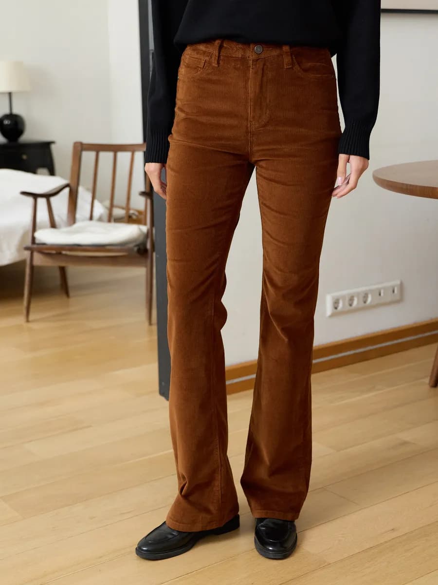 Брюки вельветовые клеш от колена с высокой посадкой