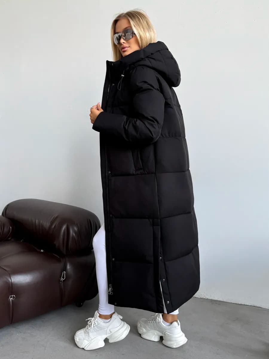Пуховик зимний длинный с капюшоном