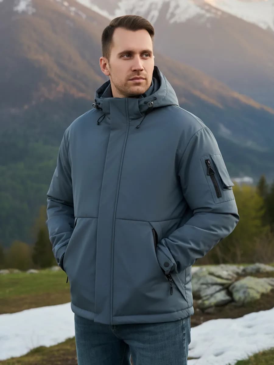 Куртка демисезонная с капюшоном утепленная короткая