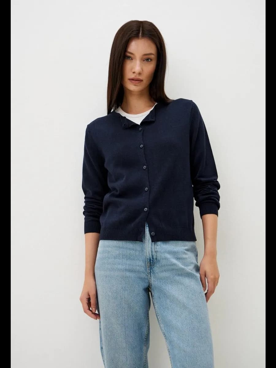 Кардиган прямой базовый однотонный с круглым вырезом