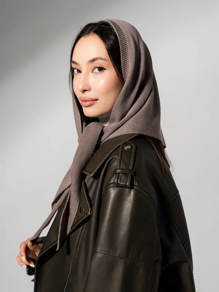 Косынка-платок на шею вязаная