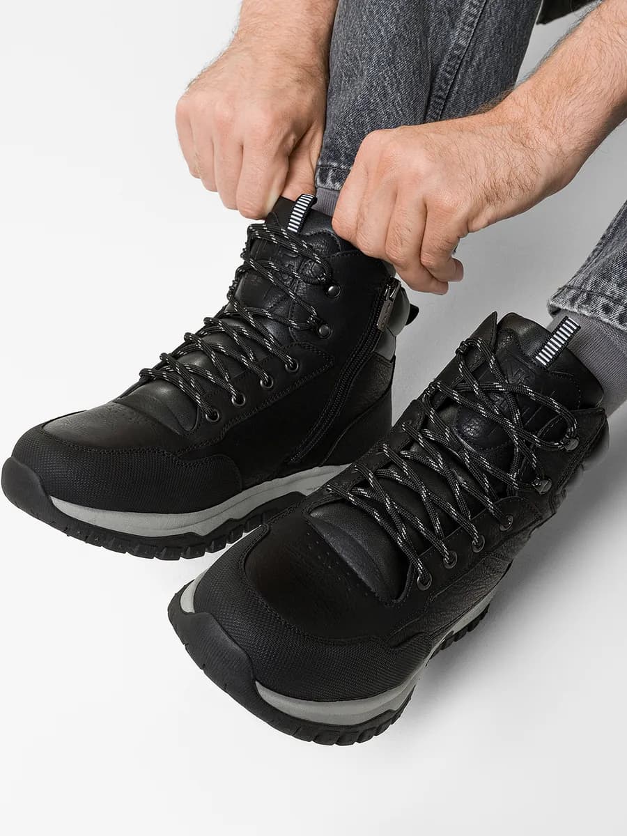 Ботинки зимние с мехом - фото 1