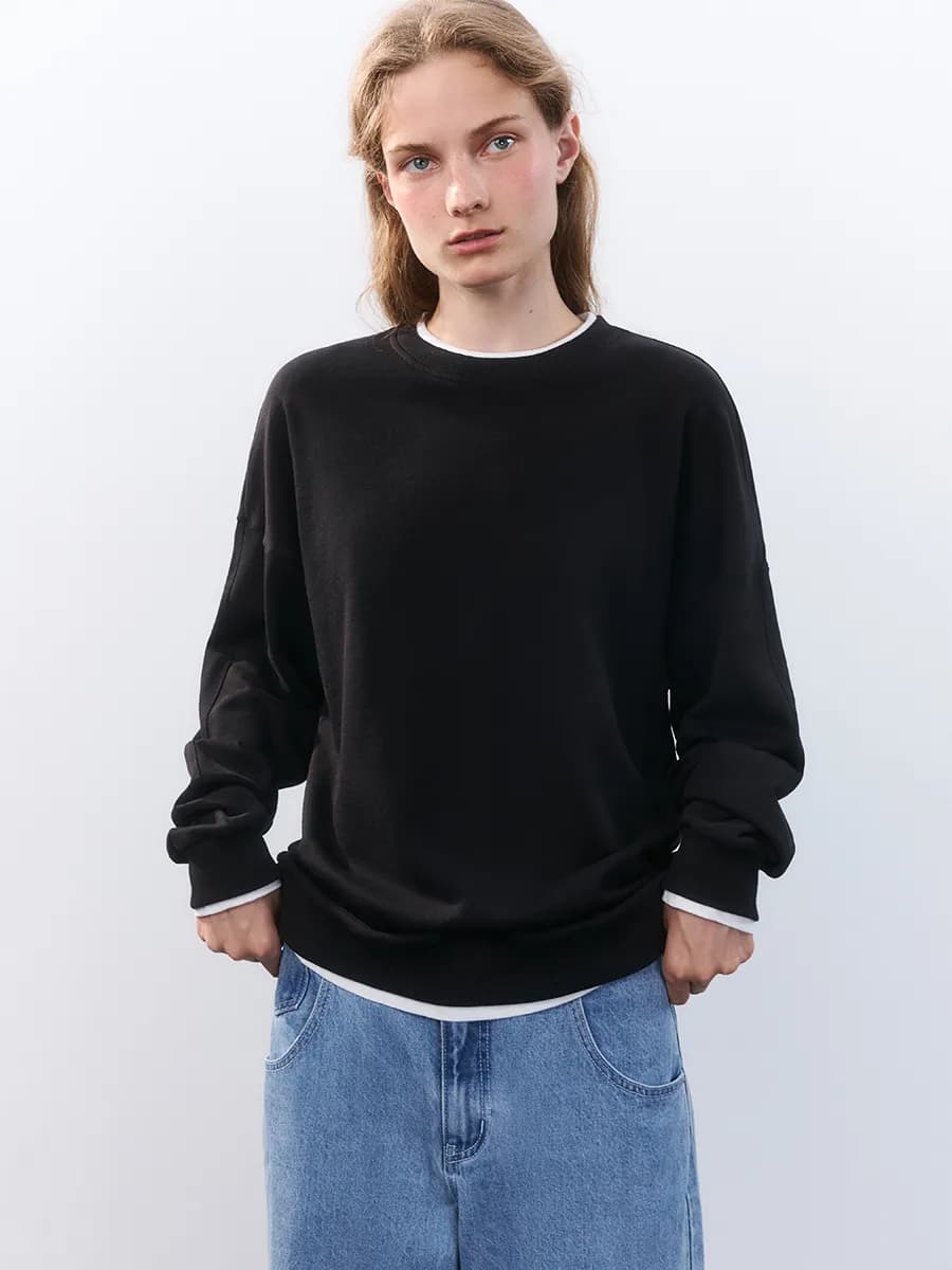 Свитшот базовый оверсайз с имитацией второго слоя