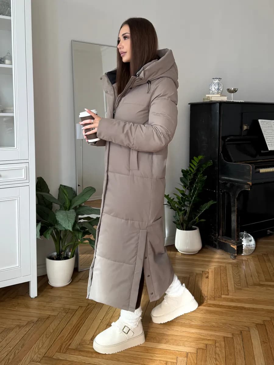 Пуховик куртка зимняя длинная с капюшоном