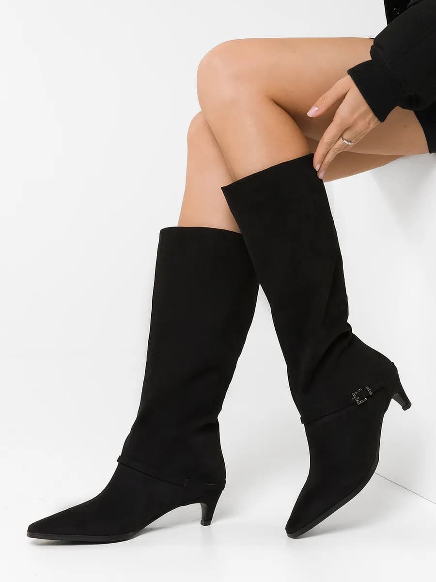 Сапоги демисезонные на каблуке