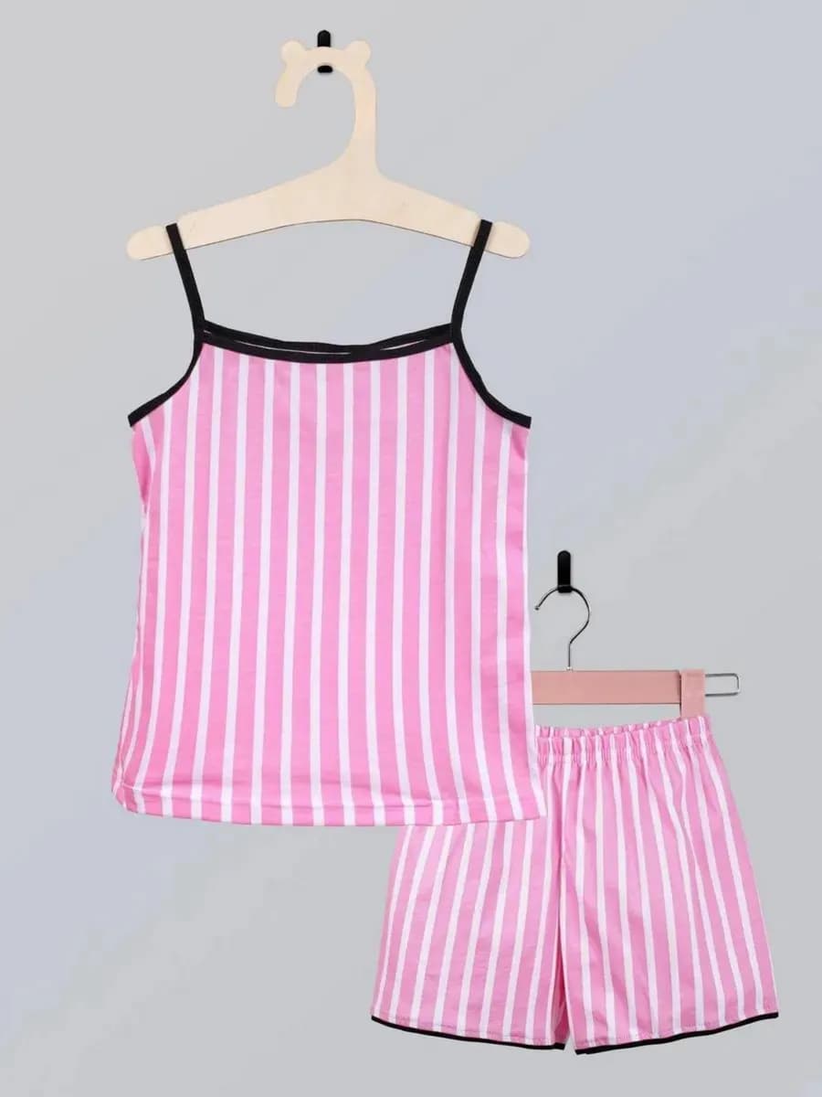 Пижама для девочки с шортами