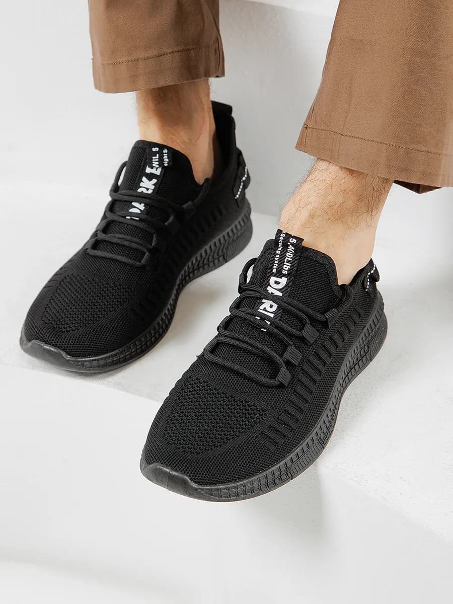 Кроссовки мужские черные - фото 1