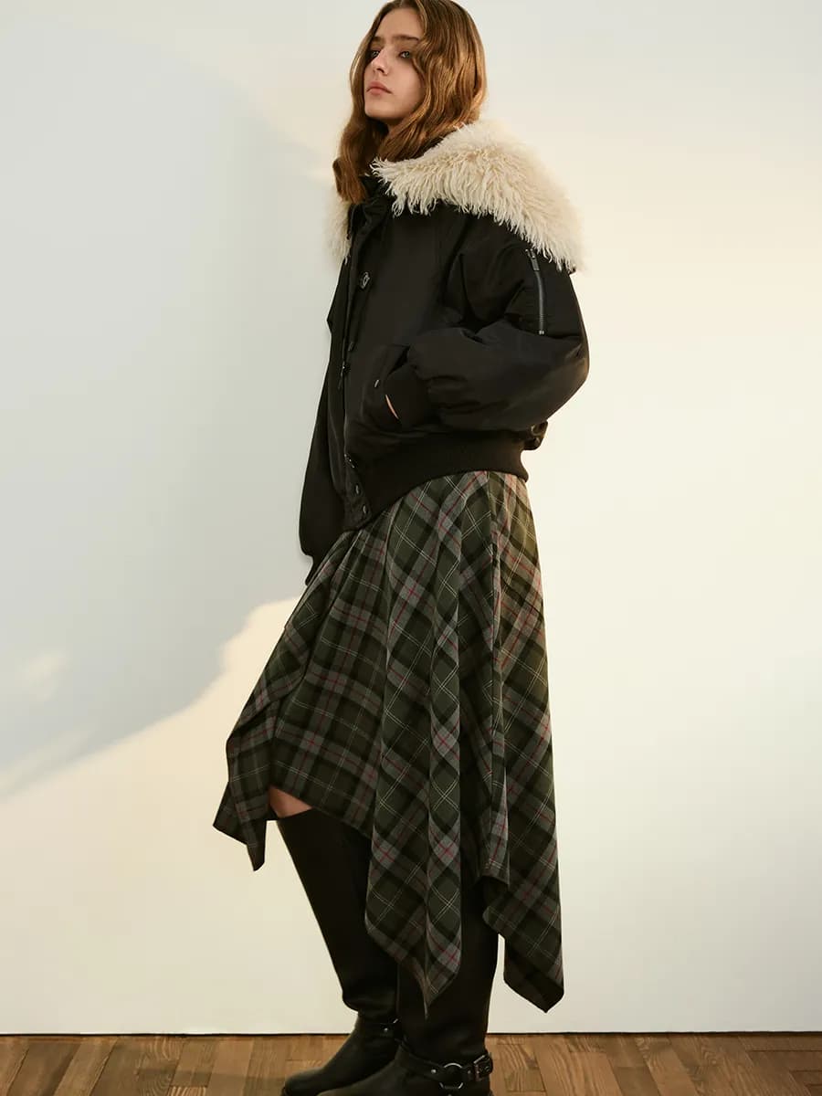 Куртка-бомбер с широким воротником