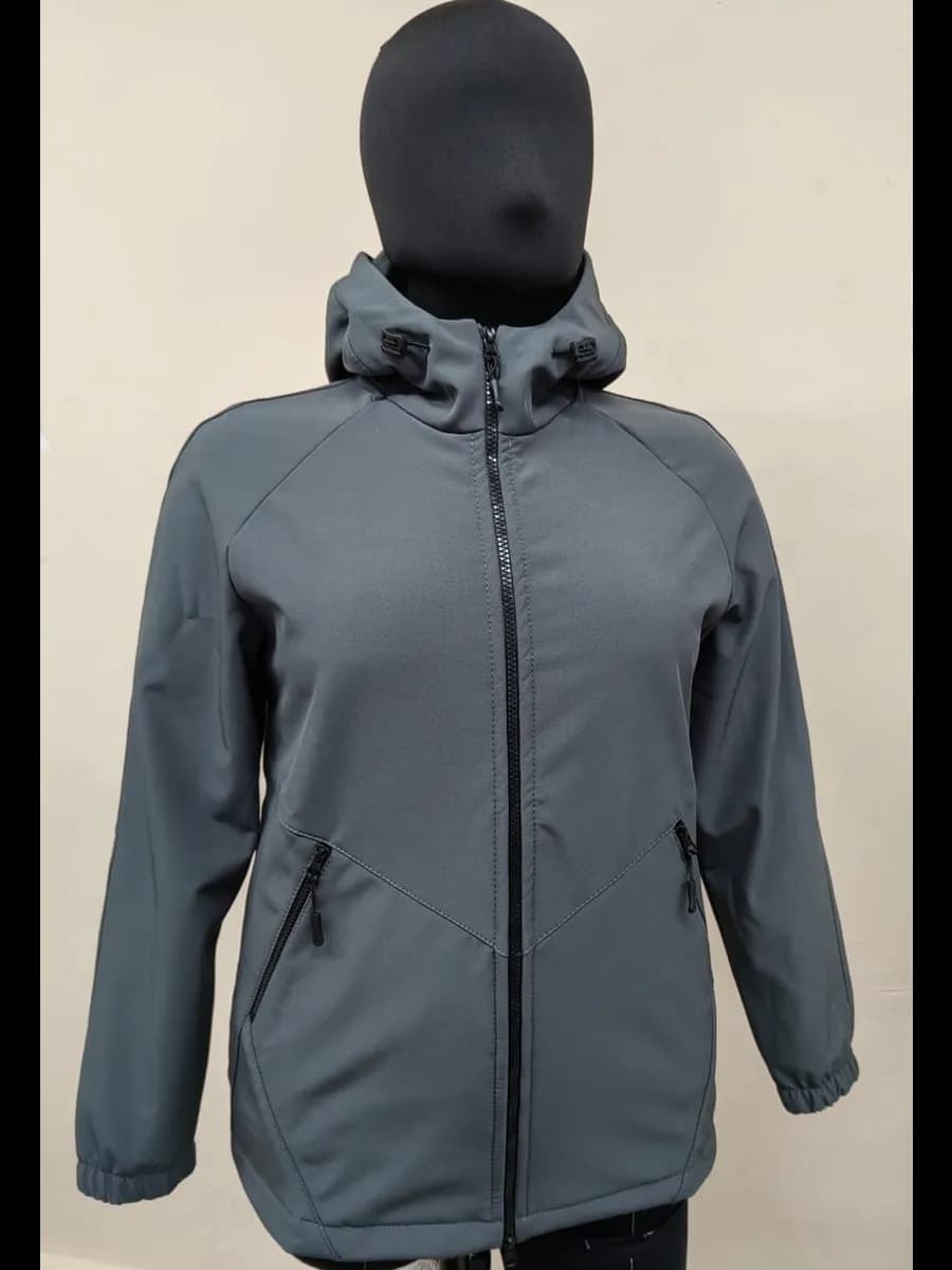 Куртка с капюшоном демисезонная софтшелл