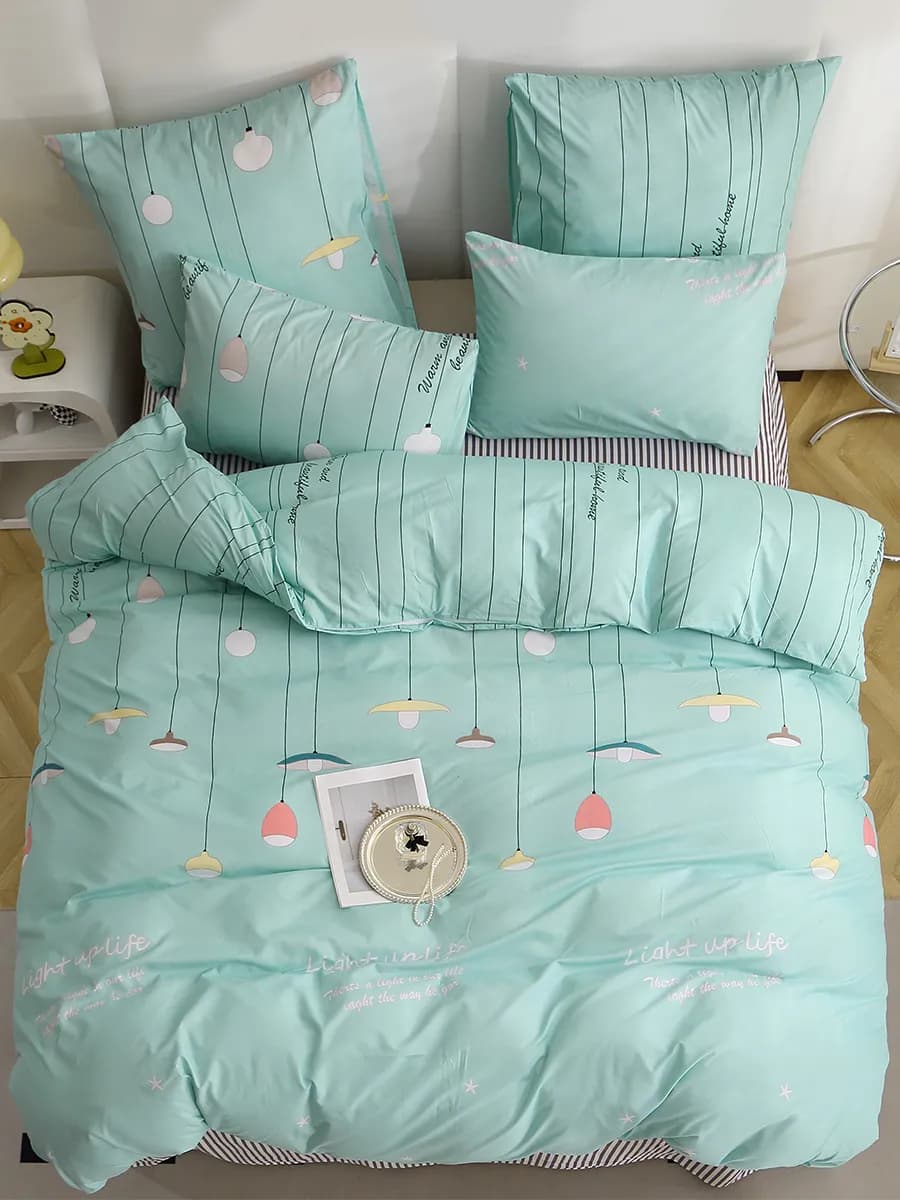 Постельное белье 1.5 спальное Сатин HD-034