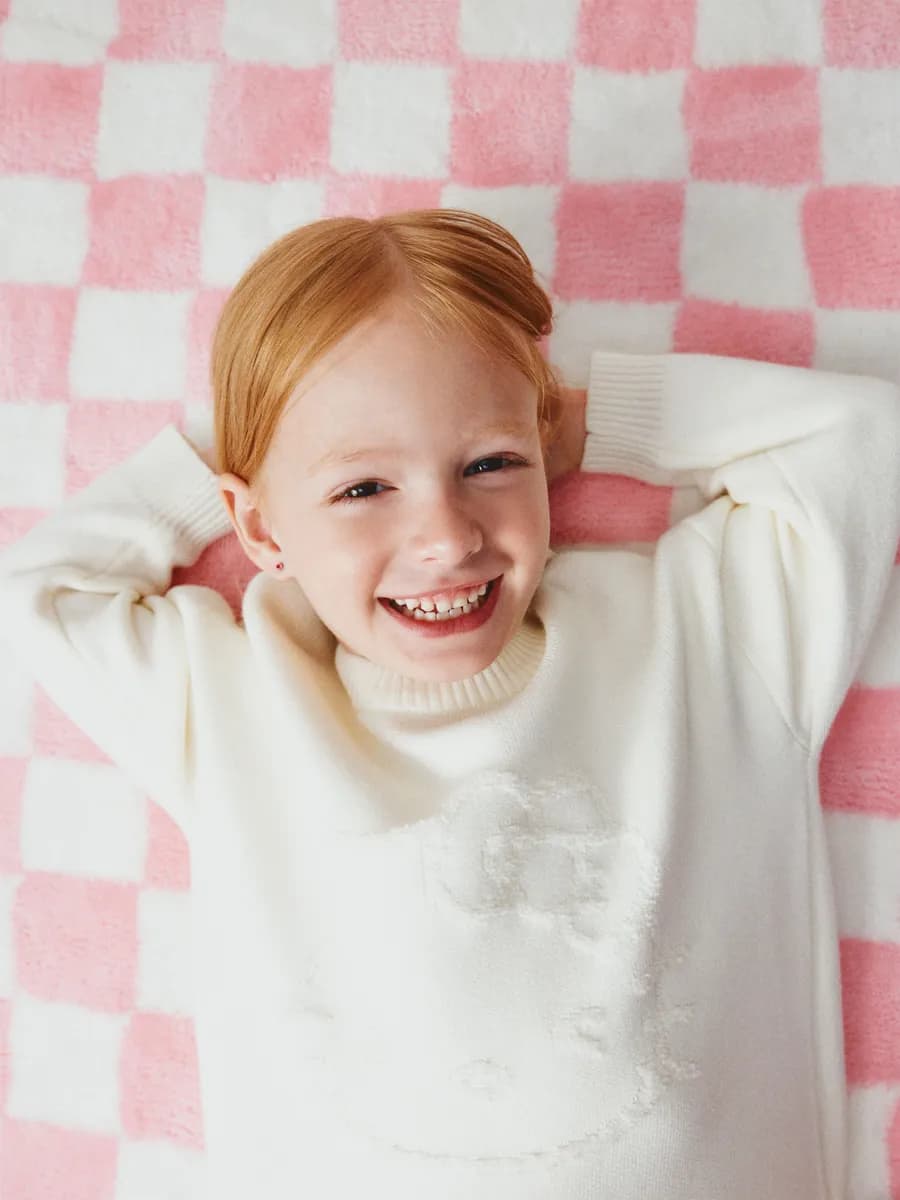 Джемпер оверсайз с принтом Hello Kitty