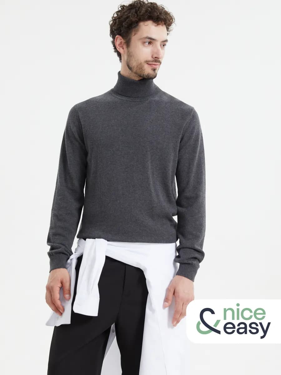 Тонкая мужская водолазка с горлом