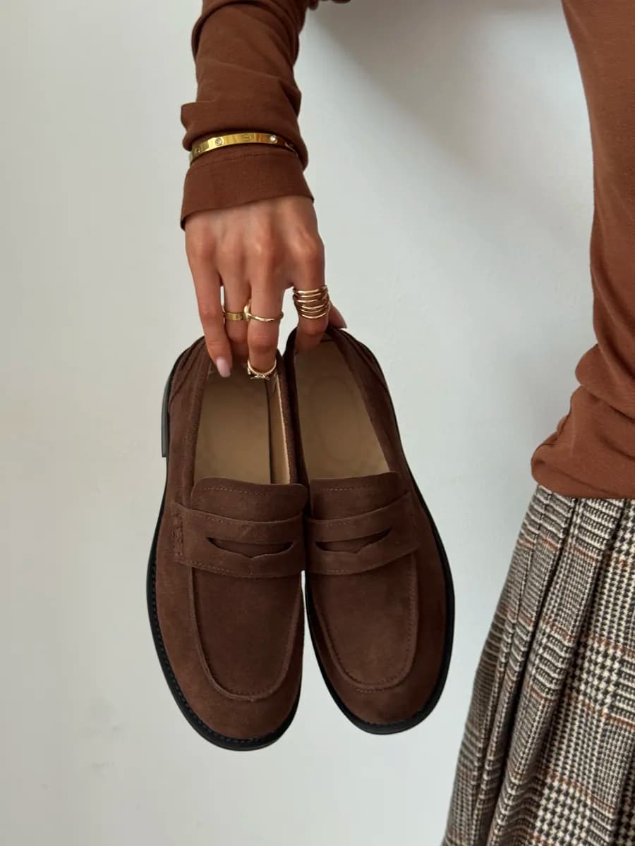 Лоферы туфли замшевые коричневые балетки