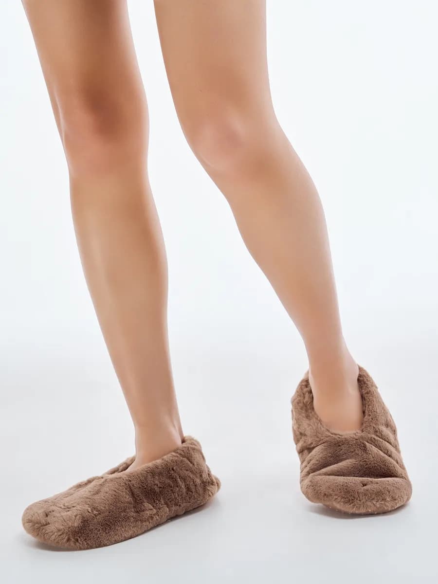 Закрытые тапочки для дома