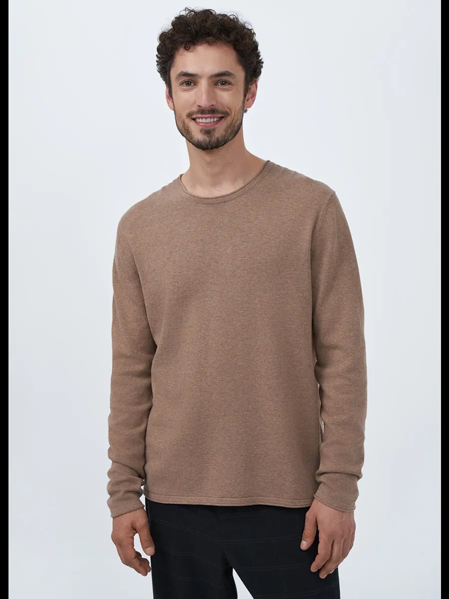 Джемпер бежевый вязаный