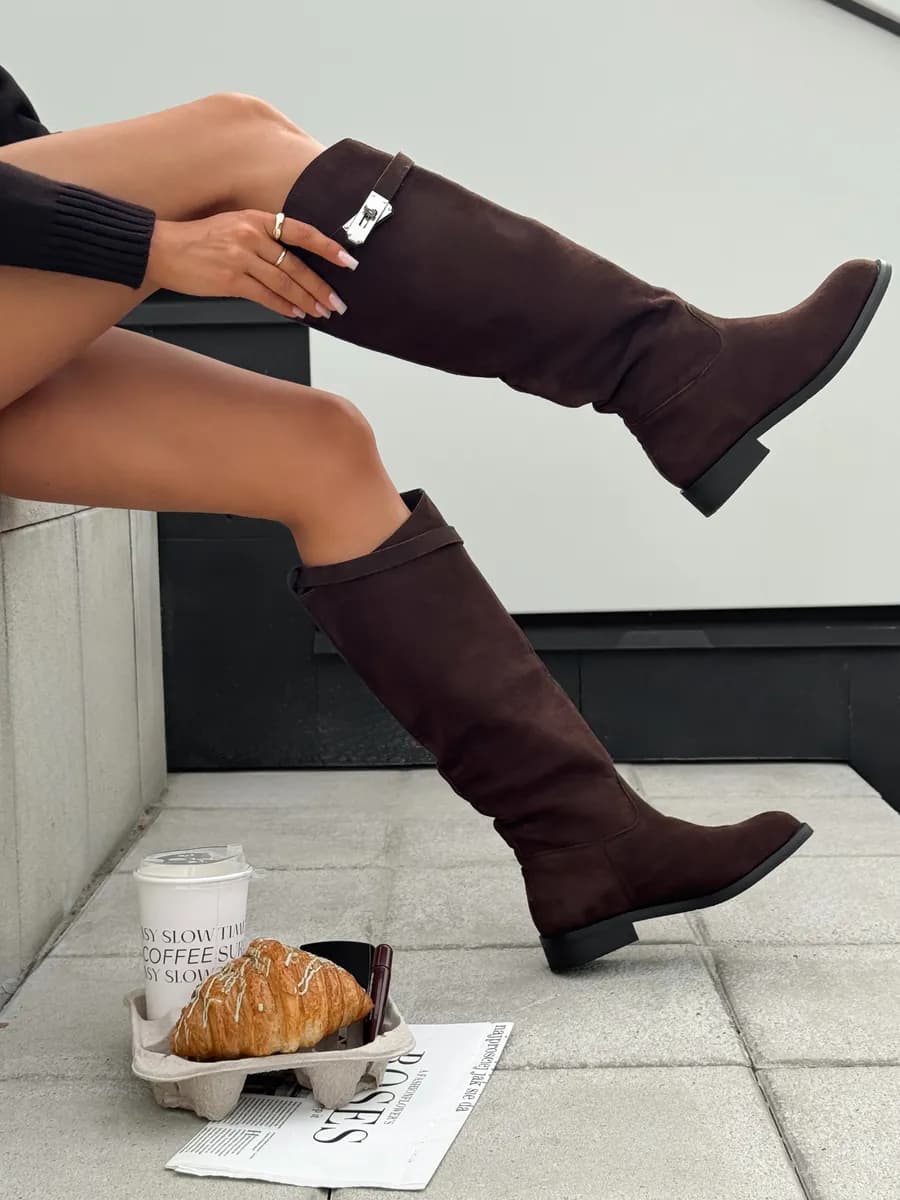 Демисезонные сапоги трубы высокие длинные широким голенищем - фото 1